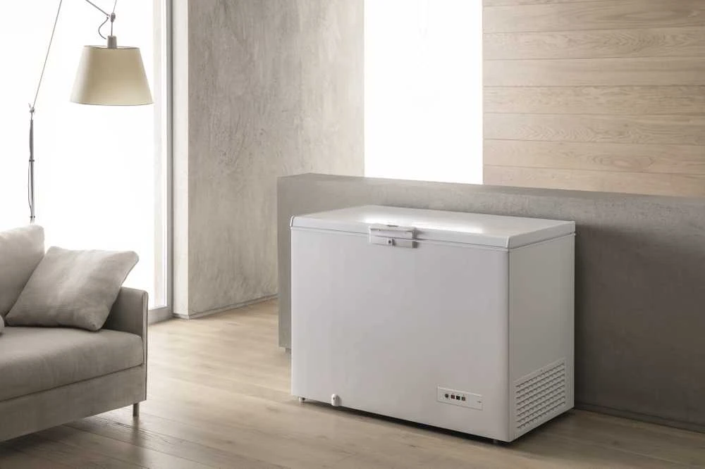 Laisvai pastatoma šaldymo dėžė Whirlpool lWHM39112, spalva: balta