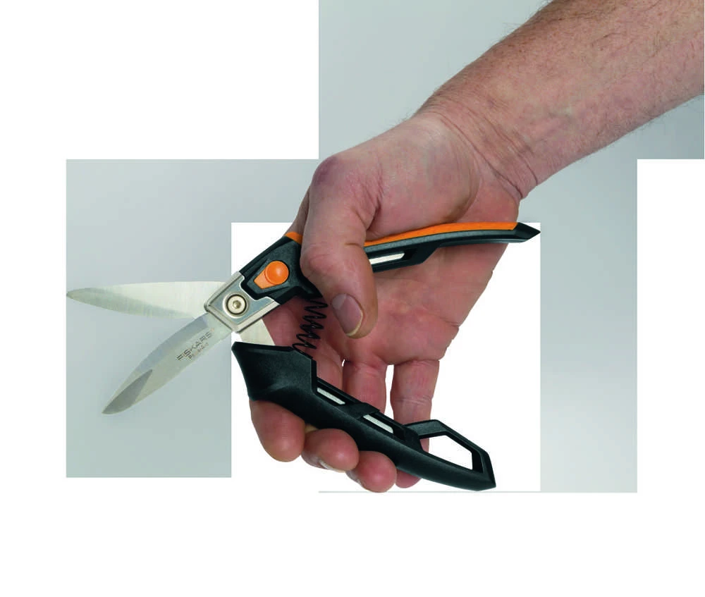Fiskars PowerArc Universalus kirpiklis intensyviam darbui 1027206