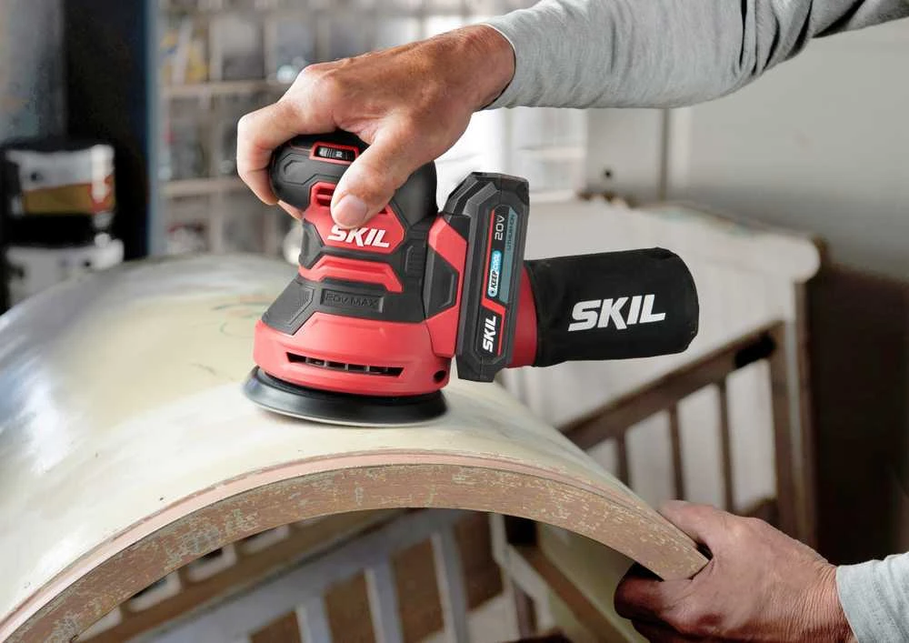 Skil Red Ekscentrinis šlifuoklis Skil 3745 CA; 20 V (be akumuliatoriaus ir pakrovėjo)