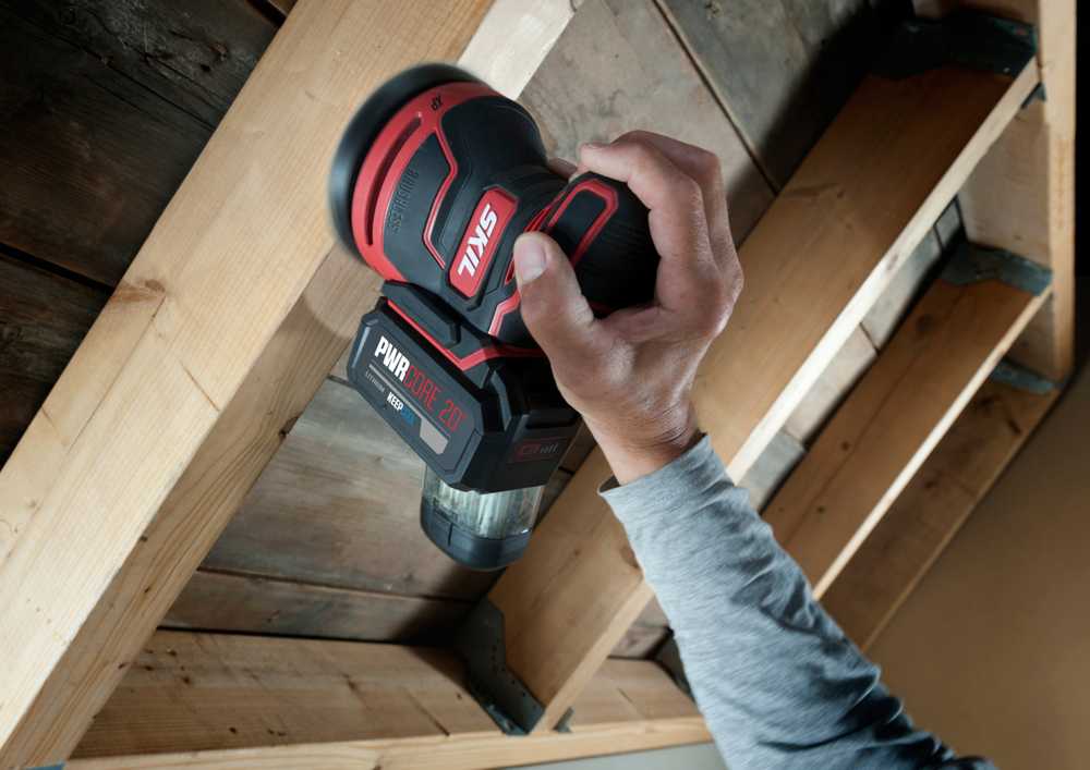 Skil Red Ekscentrinis šlifuoklis Skil 3750FA; 20 V (be akumuliatoriaus ir pakrovėjo)