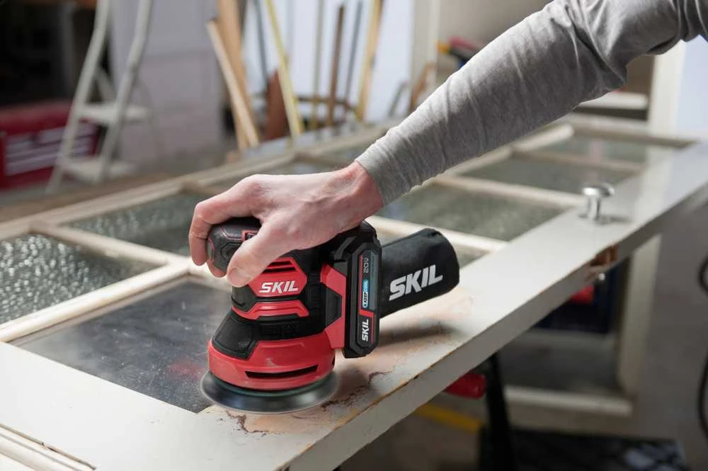 Skil Red Ekscentrinis šlifuoklis Skil 3745 CA; 20 V (be akumuliatoriaus ir pakrovėjo)