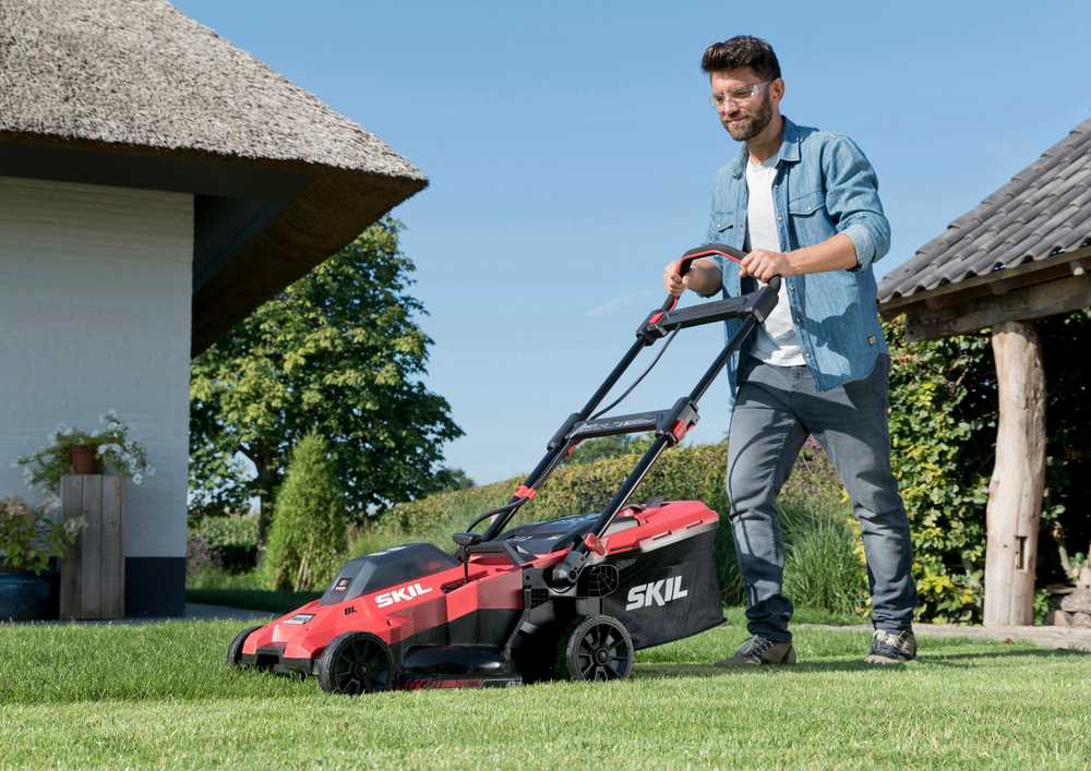 Skil Red Akumuliatorinė vejapjovė Skil GM1E0140CA, 43 cm