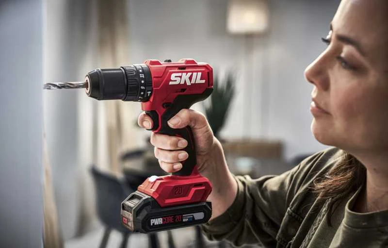 Grąžtas Carruzzo Smūginis suktuvas-gręžtuvas Skil 3021RC; 20 V; 1x2,0 Ah akum.