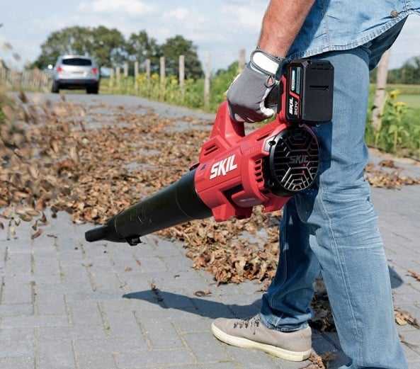 Skil Red Akumuliatorinis lapų pūstuvas Skil GB1E0331AA