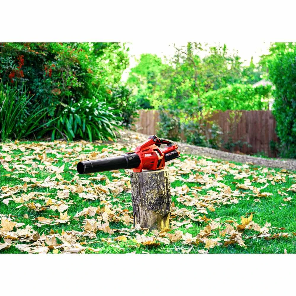 Skil Red Skil Raudona Akumuliatorinis lapų pūstuvas Skil GB1E0380CA, be akumuliatoriaus