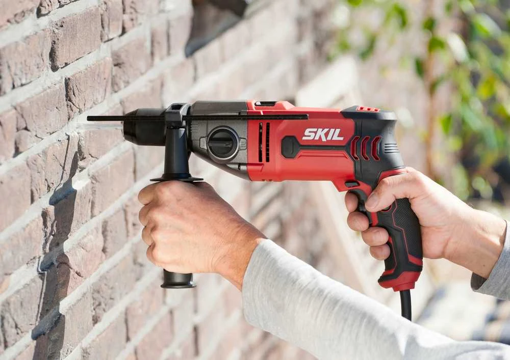 Skil 6745 GA grąžtas 3200 RPM Beraktė 2,6kg Juoda, Raudona