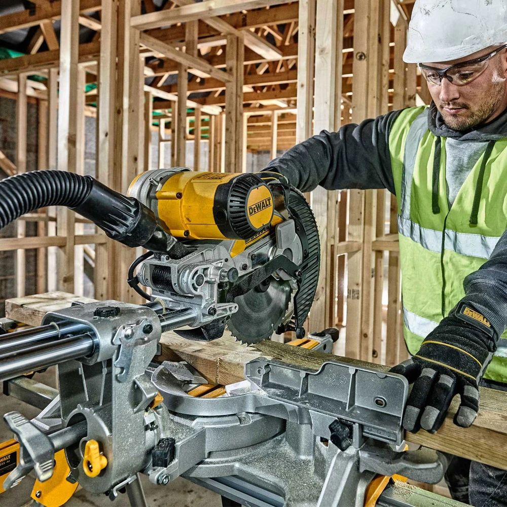 Skersavimo staklės DeWALT DWS727 250mm