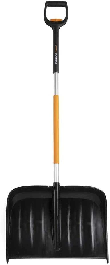 Fiskars X-series teleskopinis stūmiklis sniegui