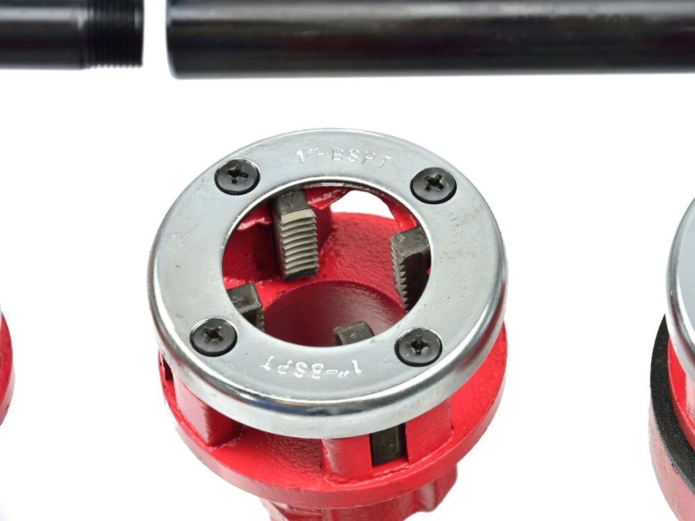 Santechnikos vītņgriežlių komplektas Geko 1/2" - 1 1/4"