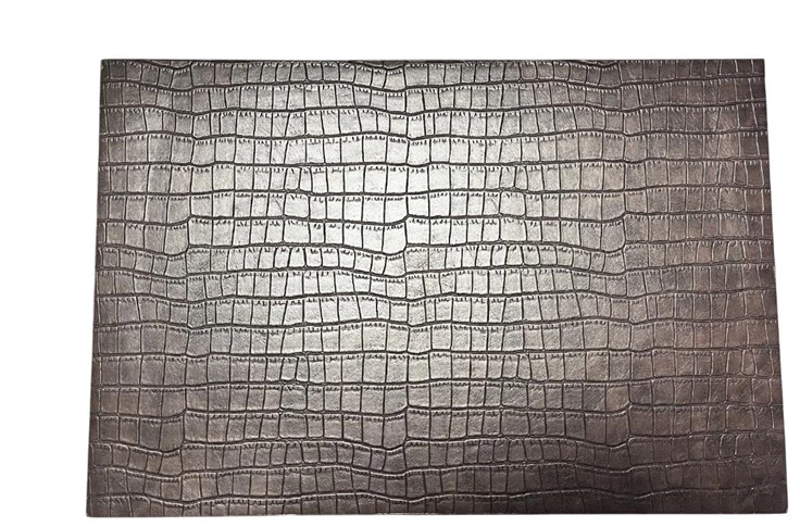 Domoletti PLACEMAT CROCODILE BURGUNDY 30X45CM