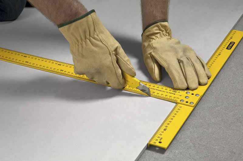 T-formos liniuotė Stanley; 122 cm