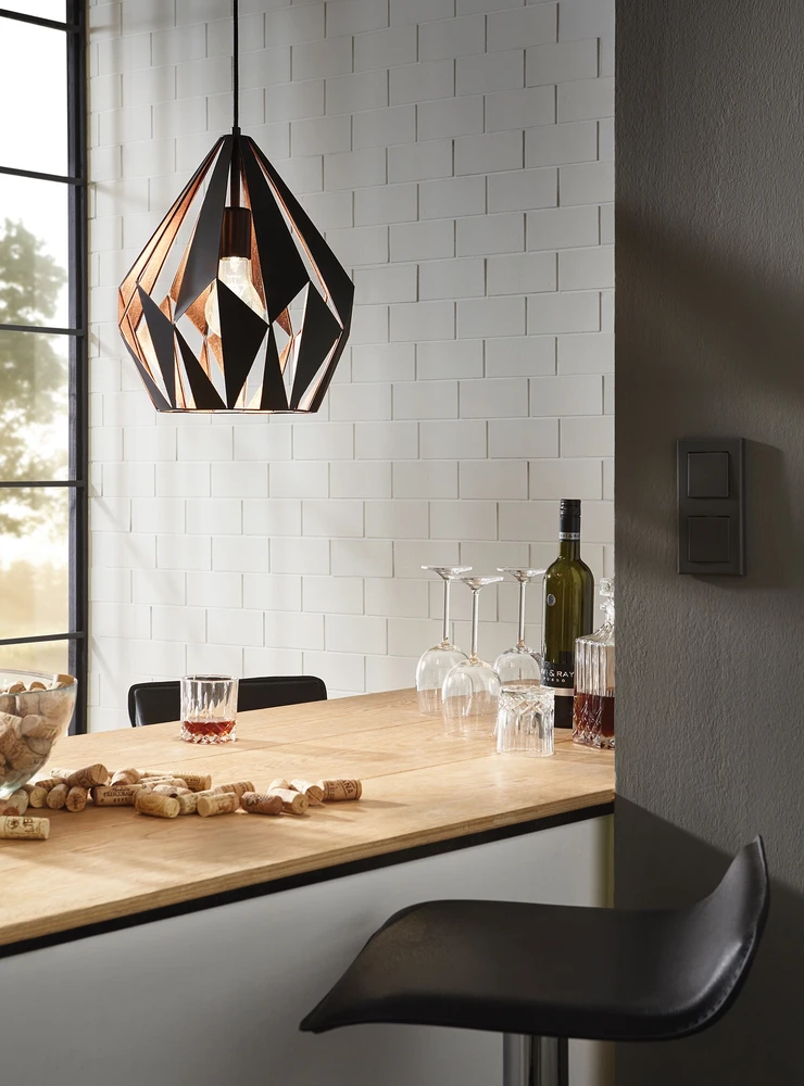 Pakabinamas šviestuvas Šviestuvas kabinamas Eglo Carlton, 60 W, E27, 49254
