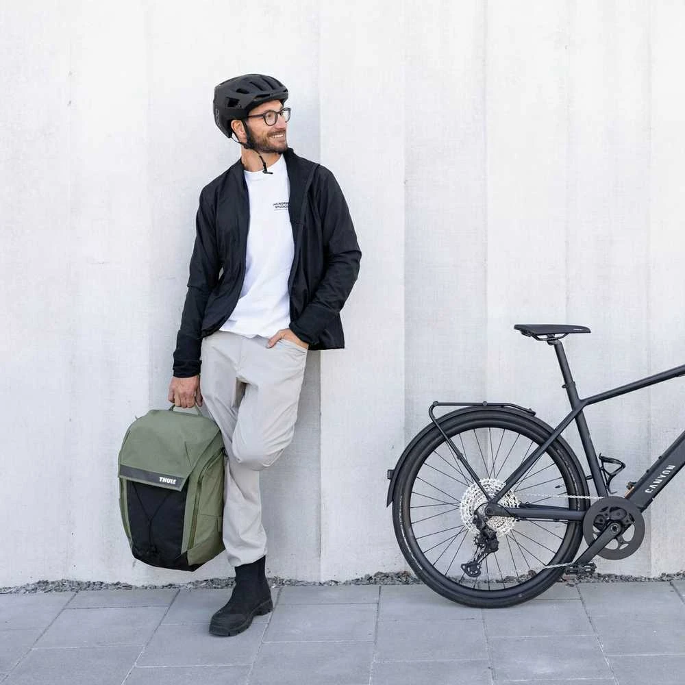 Thule „Paramount“ kuprinė, 28 l, juoda