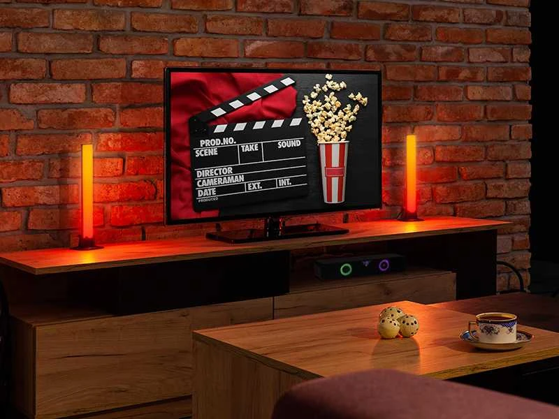 Sieninis šviestuvas TRACER Smart Desk RGB Tuya App lempų rinkinys