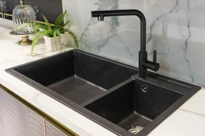 Virtuvinis maišytuvas Invena Preto BZ-48-W04-L, juodas