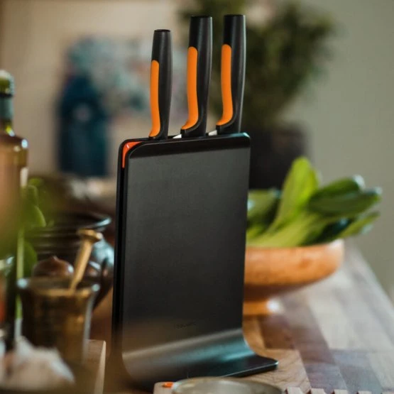 Virtuvinių peilių komplektas Fiskars Functional Form Plastic Peilis Set, 4 vnt.