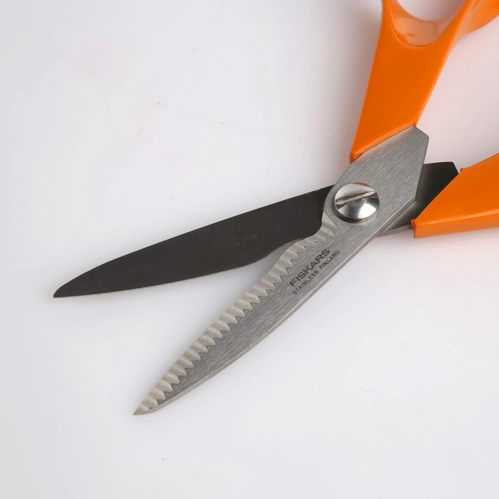 Fiskars Classic Virtuvės žirklės 18 cm