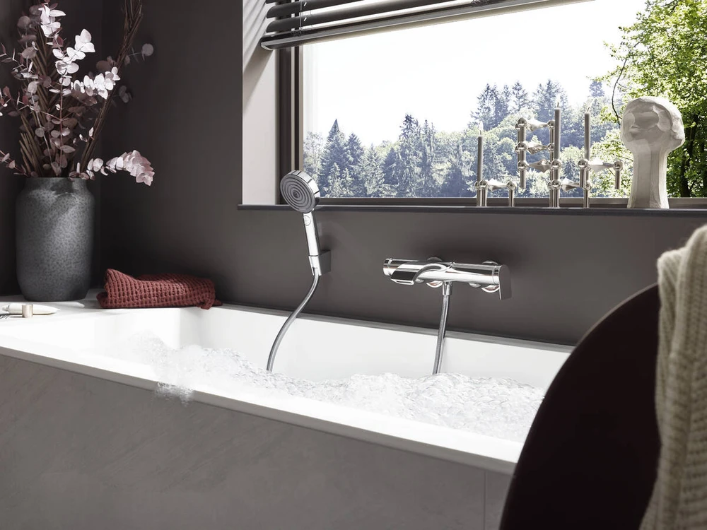 Vonios maišytuvas Hansgrohe Vivenis 75420000, chromo spalvos.