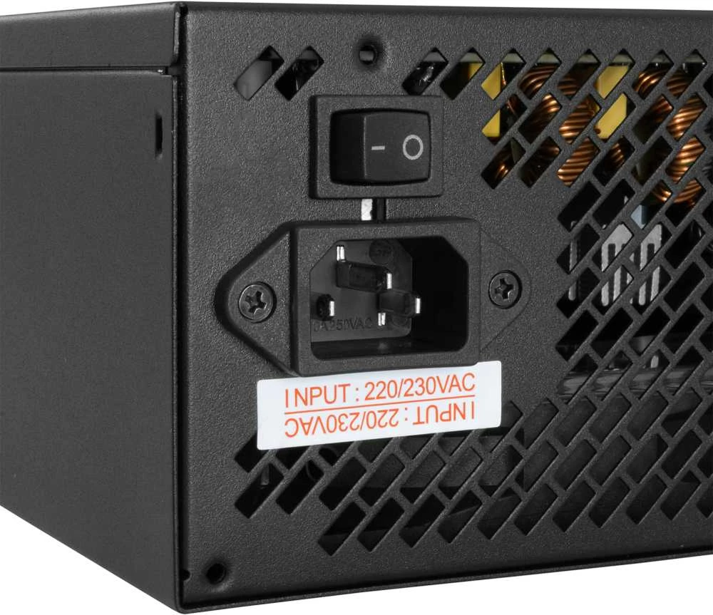 White shark Baltas Shark Baltas Shark GPSU-B600S Colonel-3 600W 80+ Bronze FullModular