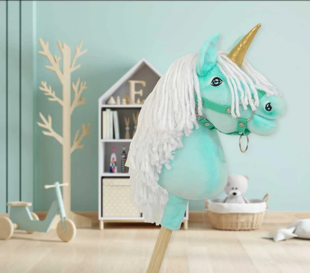 Super Hobby Horse Vienaragis Hobby Horse su lazda mėtų spalvos su balta karčiais ir auksiniu ragu