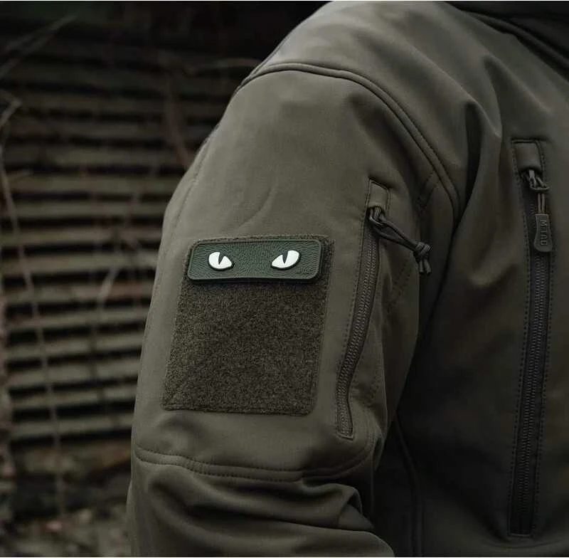 M-Tac Cat Eyes 3D PVC Antsiuvas "Katės akys", šviečiančios tamsoje