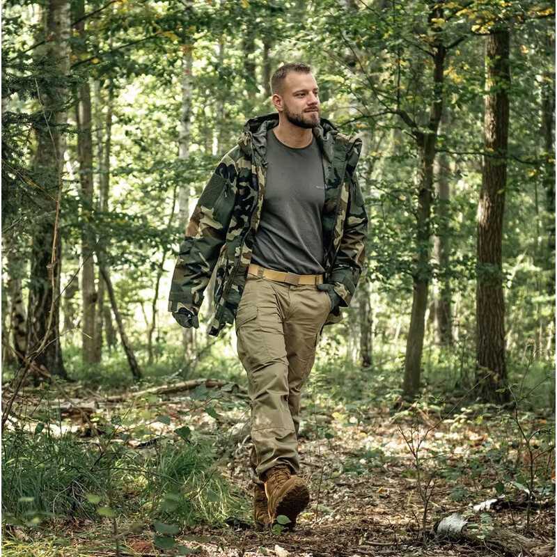 Mil-Tec Woodland Wet Weather Jacket W/Fleece Liner Gen.II Striukė drėgnam orui su išsegamu flisu