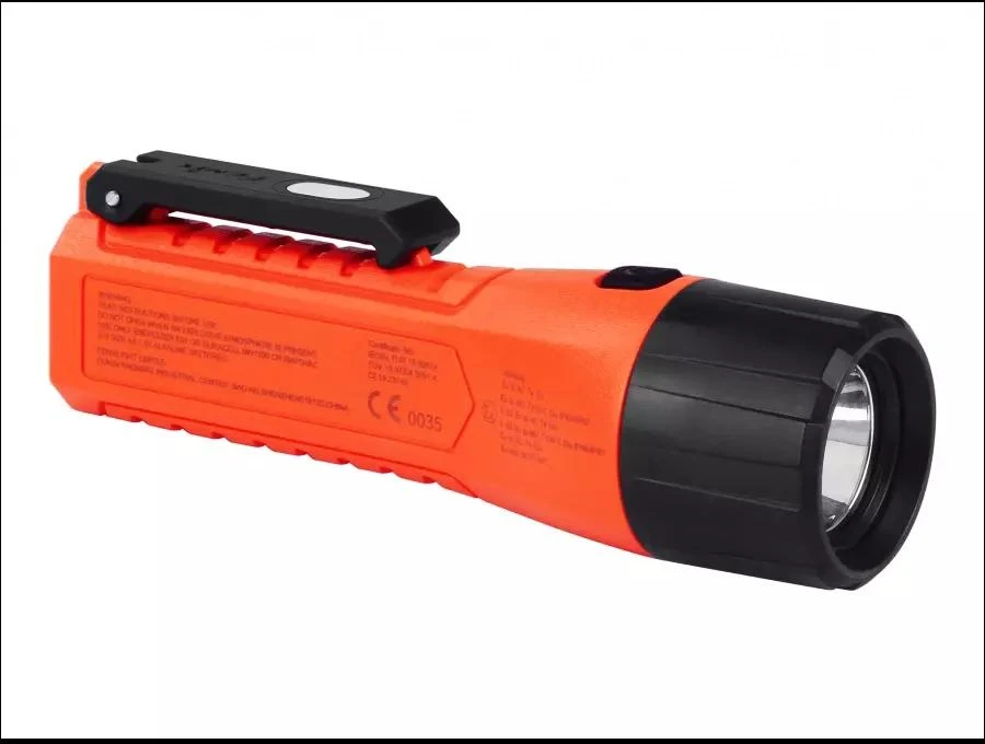 Fenix gaisrininkų žibintuvėlis WF11E