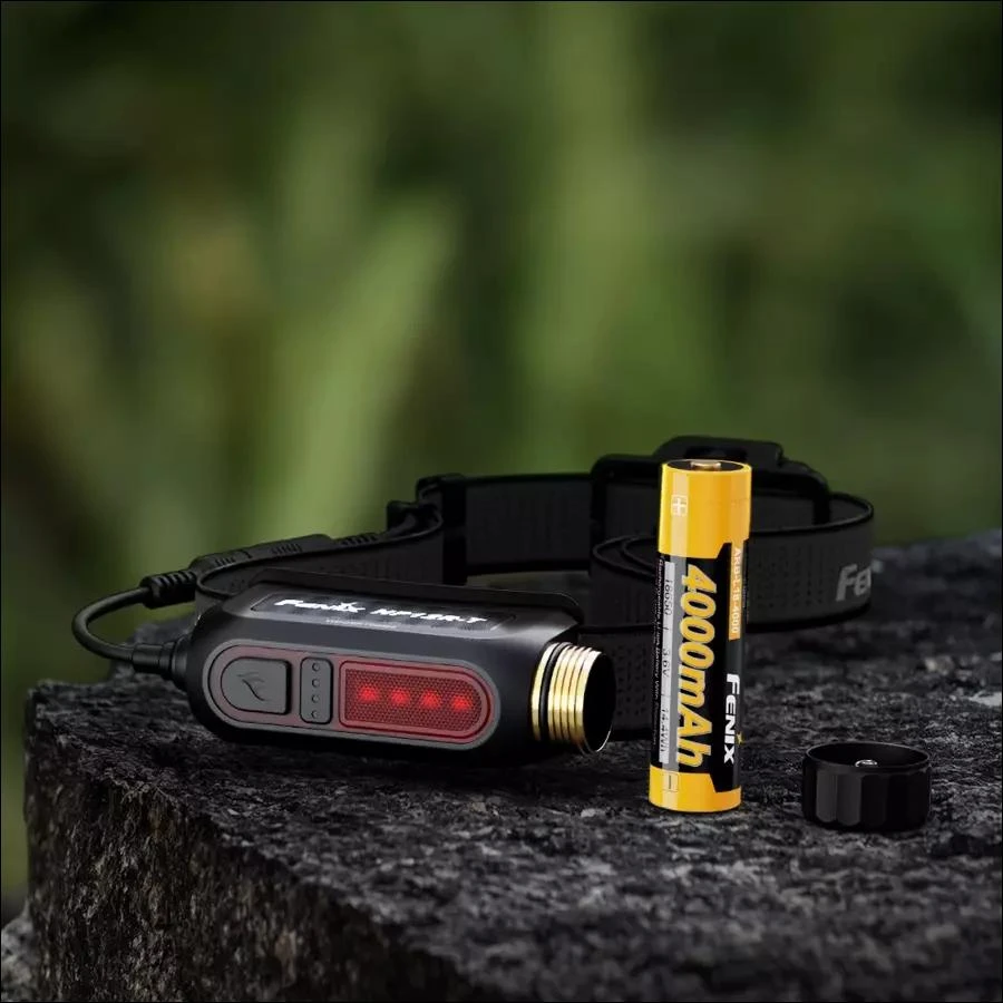 Fenix HP12R-T priekinis žibintas juodas
