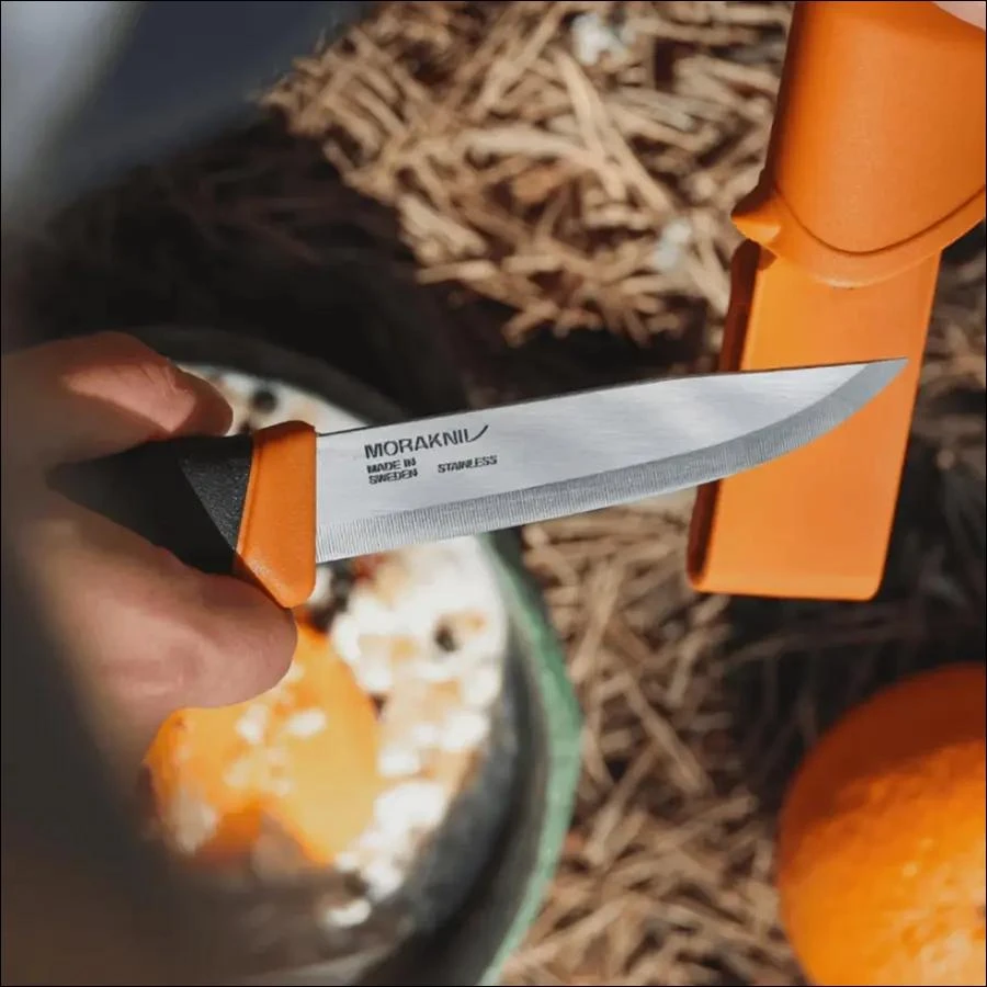 Morakniv® Companion (S) peilis, Hi-Vis Oranžinis, nerūdijantis plienas, mažmeninė pakuotė