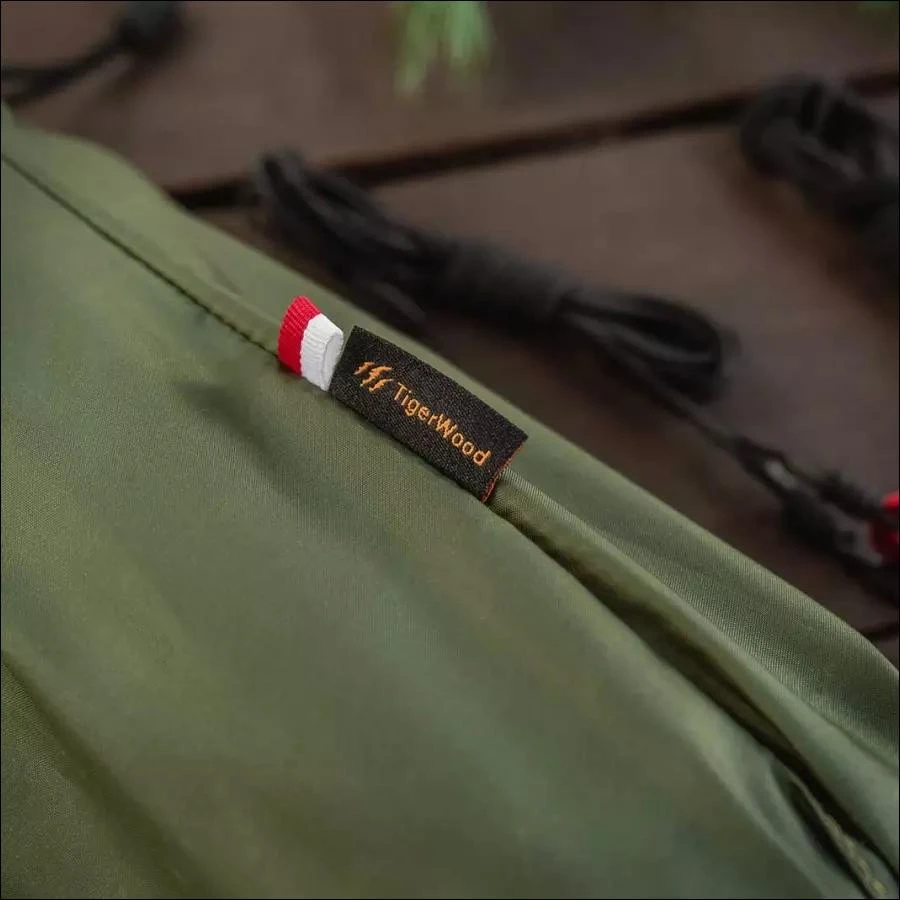 TigerWood Dragonfly V1 ilgas hamakas su tinkleliu nuo uodų žalias