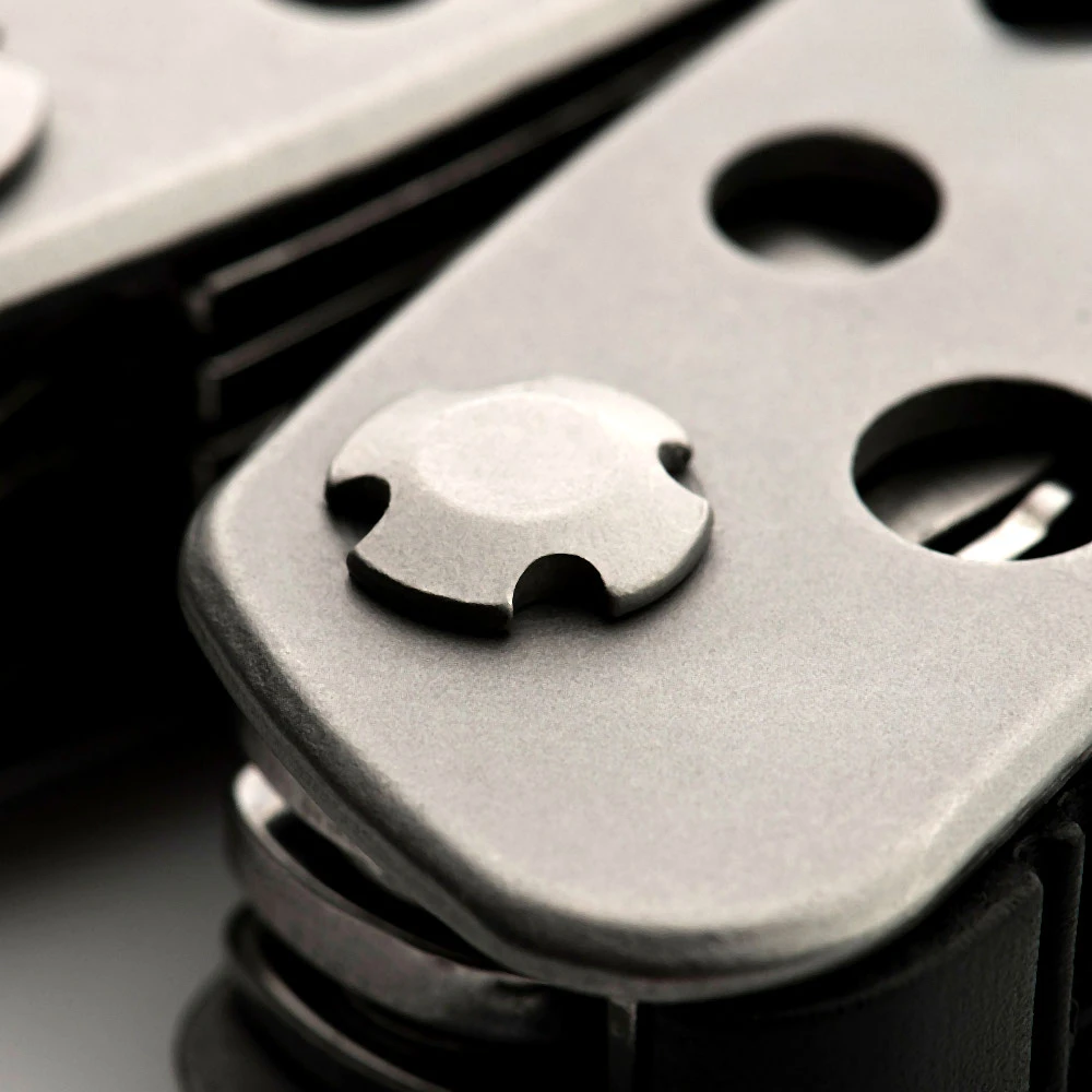 Daugiafunkcis įrankis M-TAC Multitool Type 1 11-in-1, pilkas