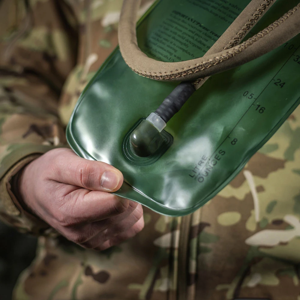 Vandens talpa kuprinei M-Tac, 2l.