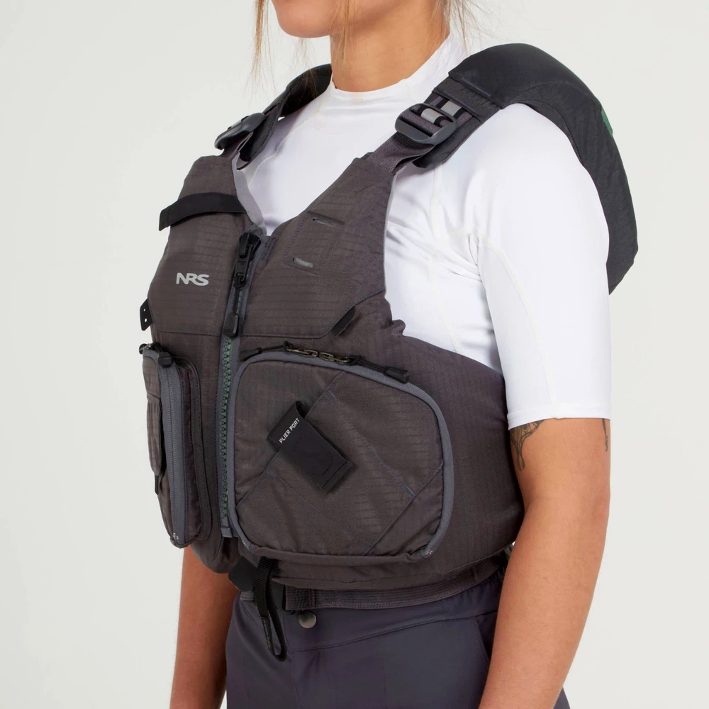 NRS Chinook PFD Charcoal M/L