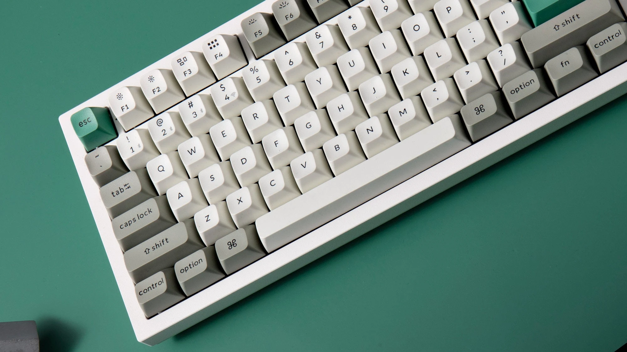 Klaviatūra Keychron Q3 Max 80% TKL Brown Switch Carbon Juodas aprašymas - Prekės nuotrauka
