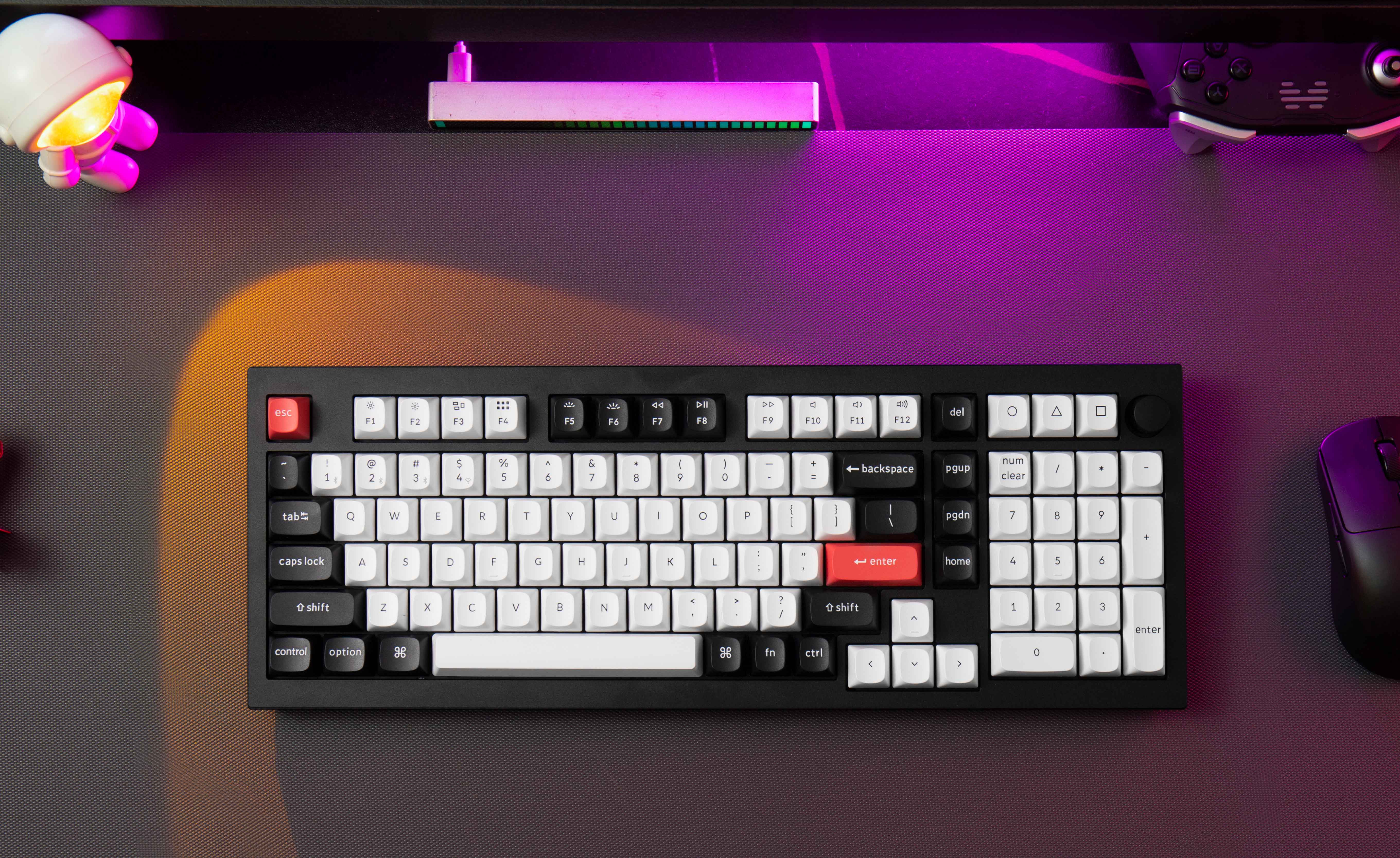 Klaviatūra Keychron Q5 Magnetinė Hall Effect (Shell Baltas) - Gateron Magnetic Nebula Switches aprašymas - Prekės nuotrauka