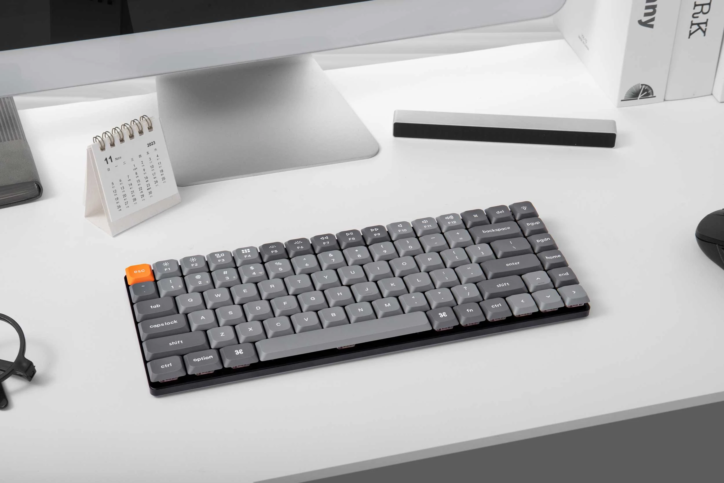 Klaviatūra KEYCHRON WRL K3 MAX RGB K3M-B1, juoda aprašymas - Prekės nuotrauka