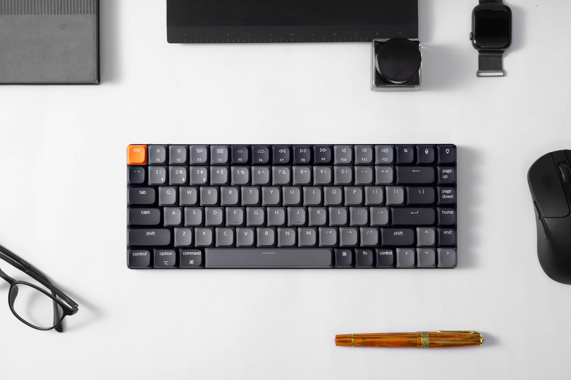 Klaviatūra KEYCHRON K3 RGB K3X-B3, juoda aprašymas - Prekės nuotrauka