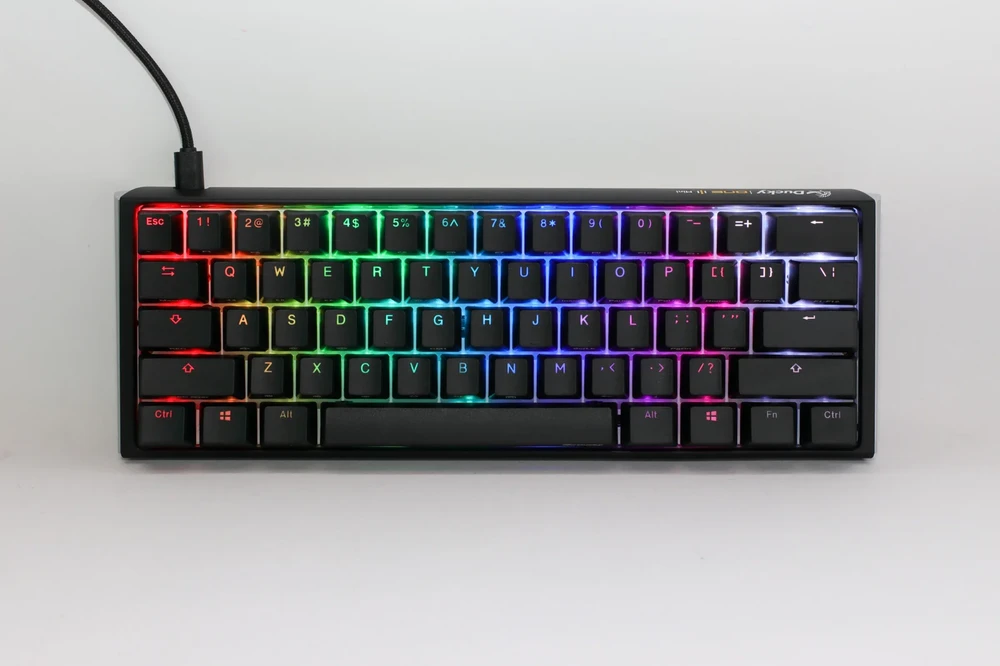 Ducky One 3 Classic Juodas/Baltas Mini žaidimų klaviatūra, RGB LED – MX-Speed-Sidabrinis US išdėstymas