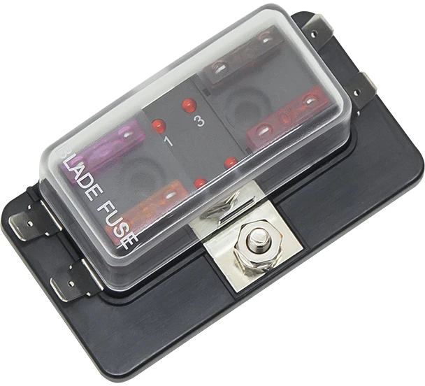 Blow Automobilinis šviestuvas 4 saugikliams + LED