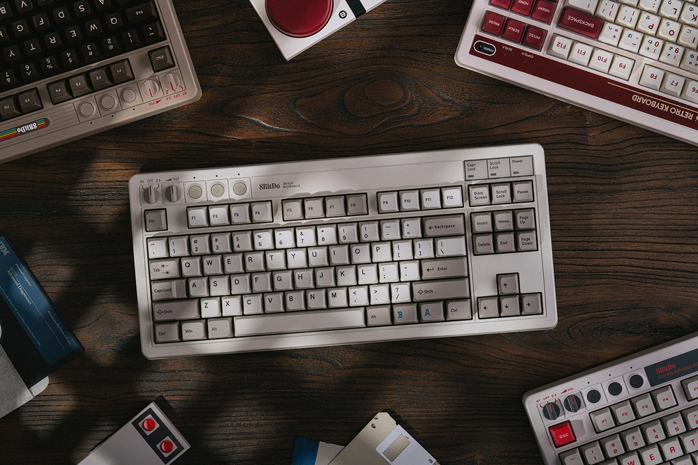 8BitDo Mechaninė klaviatūra Ed.94 | M