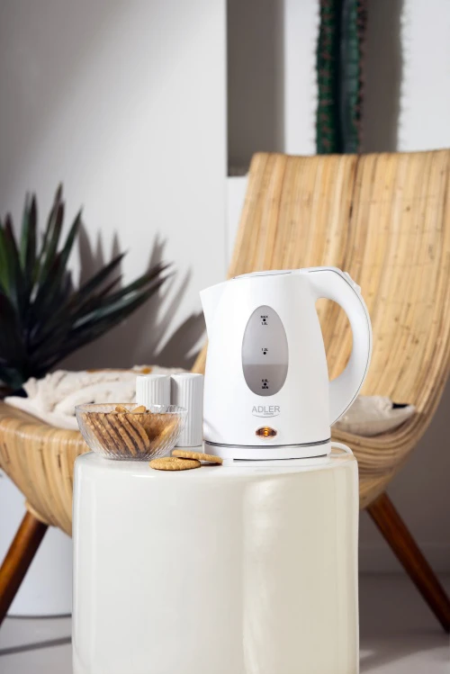 Adler | Virdulys | AD 1207 | Standartinis | 2000 W | 1,5 l | Plastikas | 360° sukamasis pagrindas | Baltas