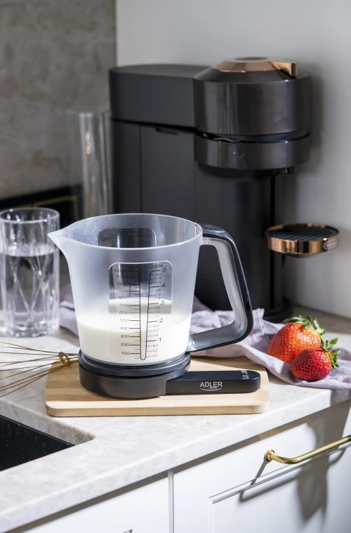 Adler | Virtuvinės svarstyklės with a measuring cup | AD 3178 | Maximum weight (capacity) 5kg | Juodas