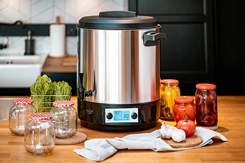 Adler | Electric pot/Cooker | AD 4496 | 2600 W | 28 L | Nerūdijantis plienas/Juodas