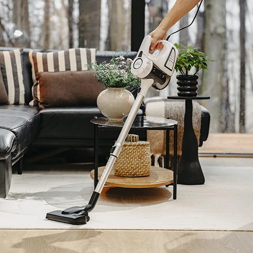 Adler dulkių siurblys | AD 7036 | Virvelinis veikiantis | Rankinis | 800 W | 220-240 V | Veikimo spindulys 6 m | Baltas | Garantija 24 mėn.
