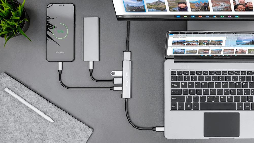 Kruger & Matz USB C į HDMI/USB 3.0/USB 2.0/USB 2.0/USB C prievado adapteris