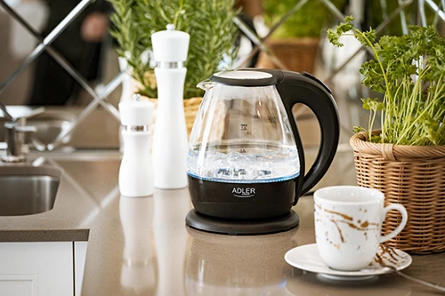 Adler | Virdulys | AD 1224 | Standard | 2000 W | 1.5 L | Glass | 360° rotational base | Juodas