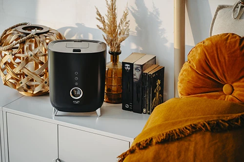 Adler | AD 7972 | Drėkintuvas | 23 W | Vanduo bako talpa 4 L | Tinka kambariams iki 35 m² | Ultragarsinis | Drėkinimo pajėgumas 150-300 ml/val | Juodas