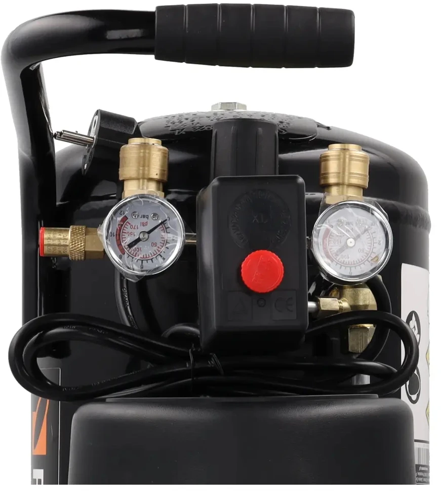 Oro kompresorius 15 KW 8 bar 412lmin resiverio tal 24L 2 slegio manometr 2 greito jungimo movai