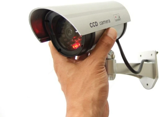 Atrapa MACLEAN IR1100 S CE IR1100S apsaugos kamera Dummy IR LED sidabrinis