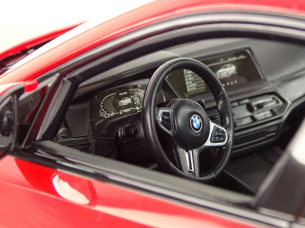 Nuotoliniu būdu valdomas BMW X6 M 1:14 Rastar modelis